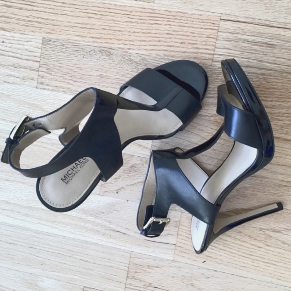 M K. Ladies 7.5